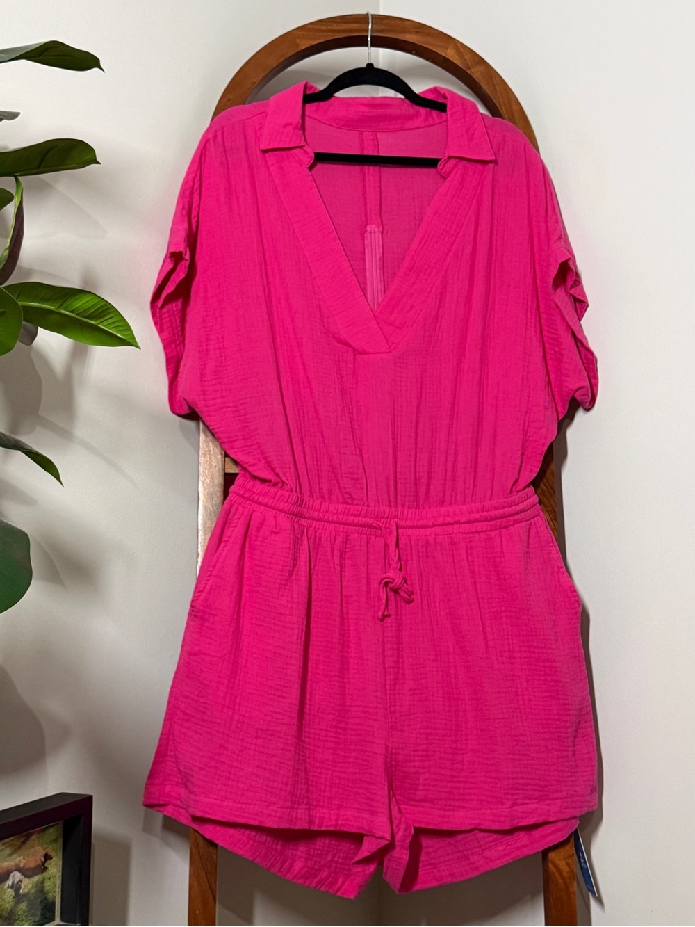 Cupshe Hot Pink V-Neck Short Sleeve Romper with Drawstring Waist